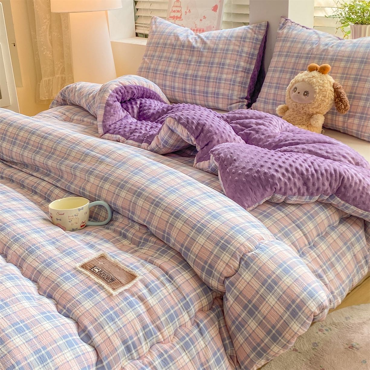 91家纺网 家纺一手货源 找家纺 宝士康家纺 2025新款豆豆绒木棉冬被/被芯/跨境/外贸 豆豆-紫粉格