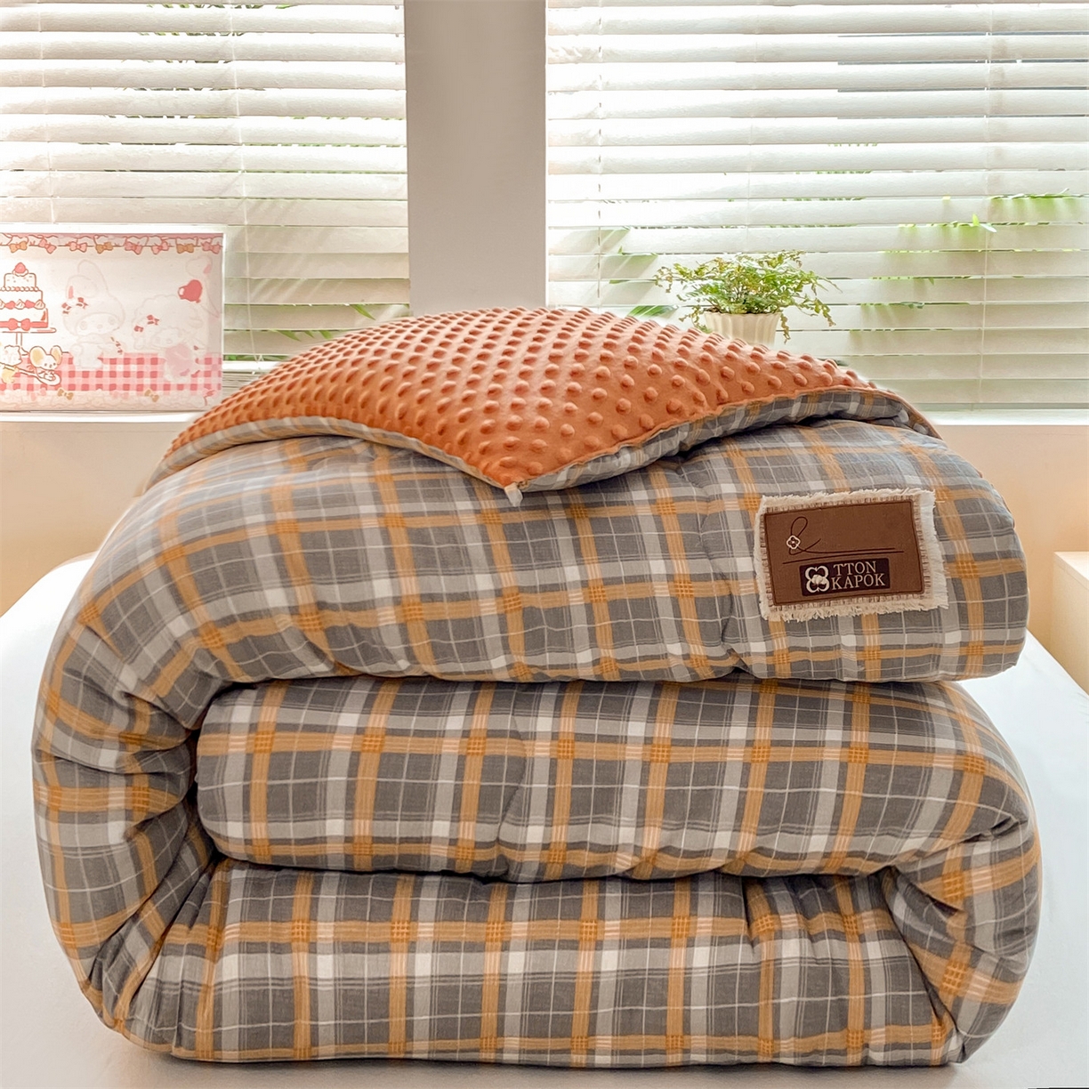 91家纺网 家纺一手货源 找家纺 宝士康家纺 2025新款豆豆绒木棉冬被/被芯/跨境/外贸 豆豆-蓝灰格