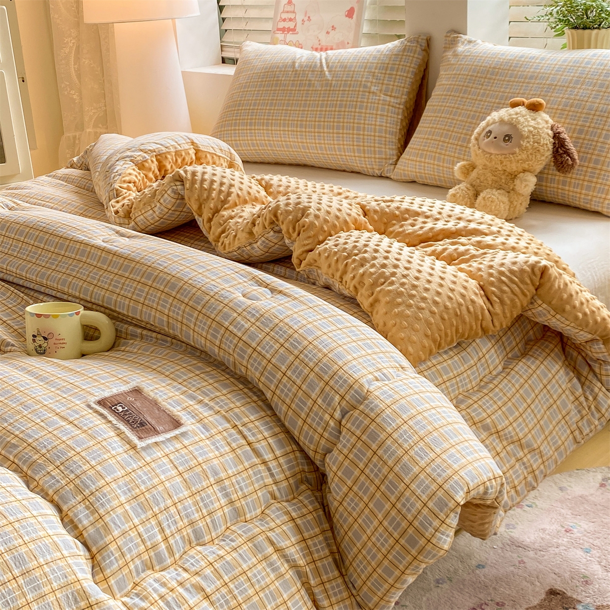 91家纺网 家纺一手货源 找家纺 宝士康家纺 2025新款豆豆绒木棉冬被/被芯/跨境/外贸 豆豆-灰黄格