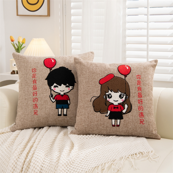 91家纺网 家纺一手货源 找家纺 仁宇枕业 2025新款新品情侣抱枕靠枕靠垫腰枕头枕腰靠枕头枕芯 亚麻耳机男孩系列-气球少年