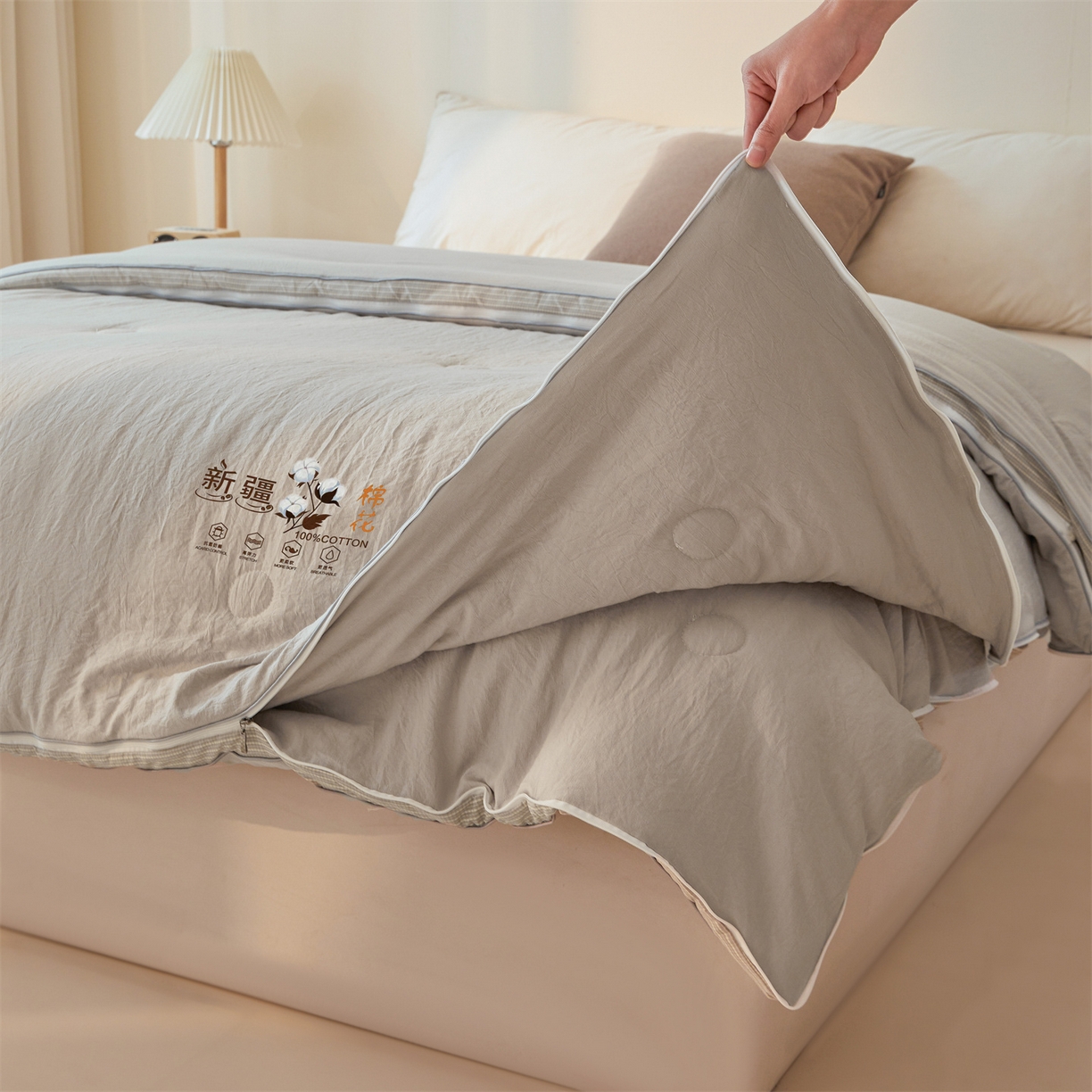 91家纺网 家纺一手货源 找家纺 易博家纺 2025新款A类水洗棉新疆棉花被立体边子母被冬被春秋被被子被芯 新疆棉-立体灰