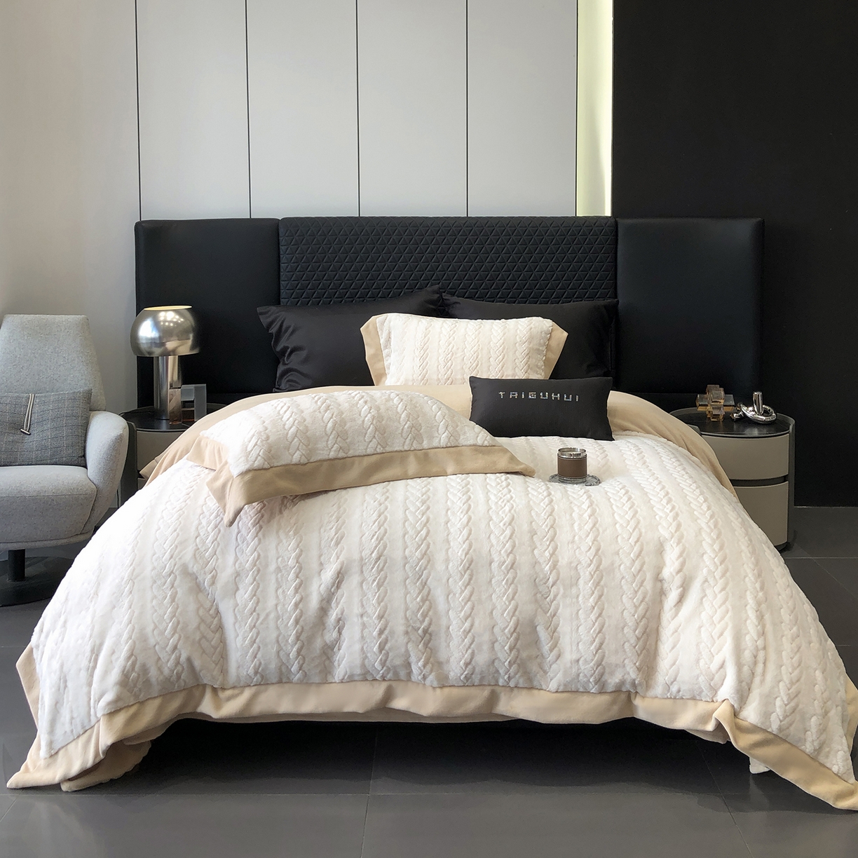 91家纺网 家纺一手货源 找家纺 （总）太古汇家居 2025新款300克兔毛四件套-丝芙特系列 （会员230/250，毛毡带包装，淘宝上图价格-券后不低于338）