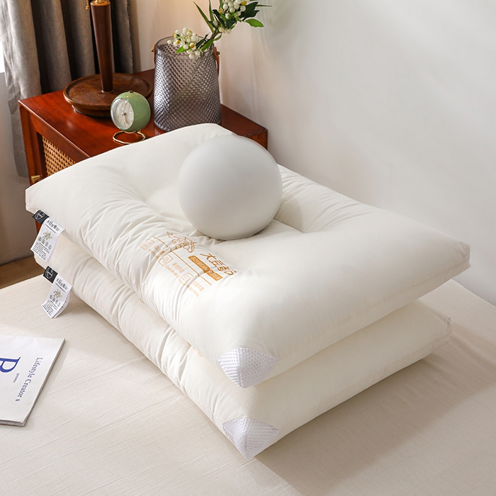 91家纺网 家纺一手货源 找家纺 （总）仁宇枕业 2025新款新品A类全棉大豆蛋白舒适定型护颈羽丝绒枕头枕芯