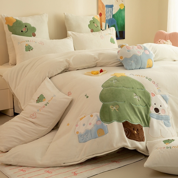 91家纺网 家纺一手货源 找家纺 （总）绒棉世家 2025新款保暖牛奶绒贴布绣四件套