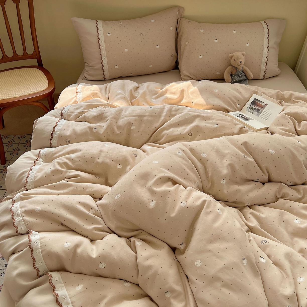 91家纺网 家纺一手货源 找家纺 （总）优选 2025秋冬新品韩国小清新有氧提花人字纹双层纱全棉蕾丝花边加厚四件套（提供买家秀）