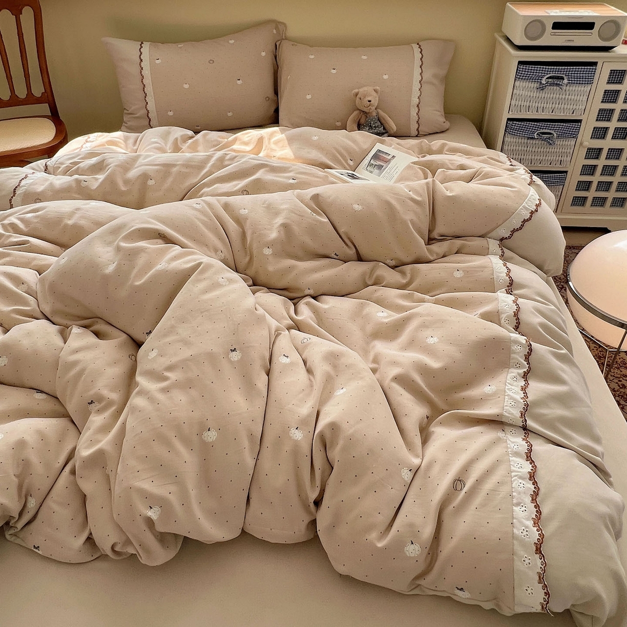 91家纺网 家纺一手货源 找家纺 （总）优选 2025秋冬新品韩国小清新有氧提花人字纹双层纱全棉蕾丝花边加厚四件套（提供买家秀）