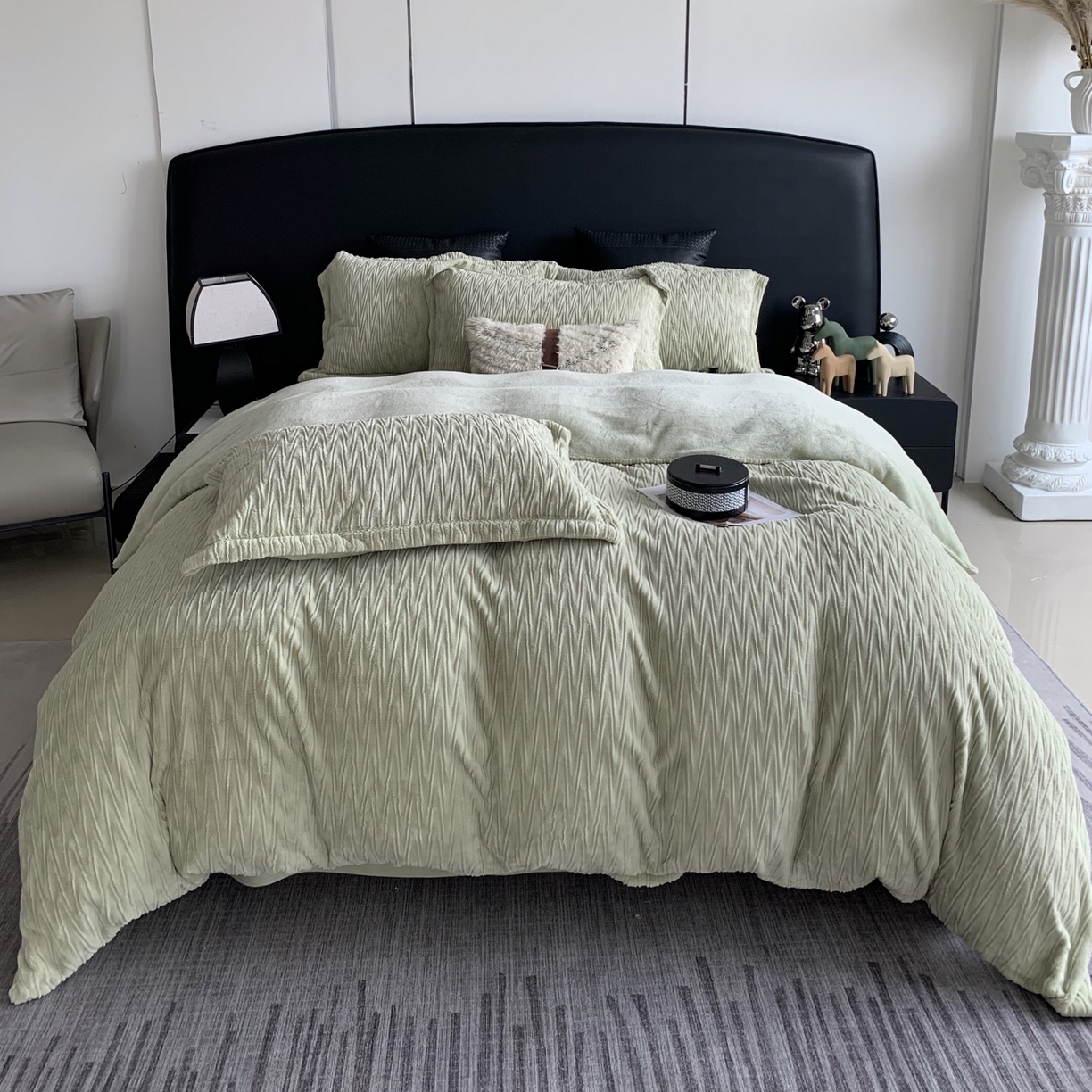 奈萝家纺 2025新款雕花绒高克重牛奶绒四件套-流年系列 流年豆蔻绿