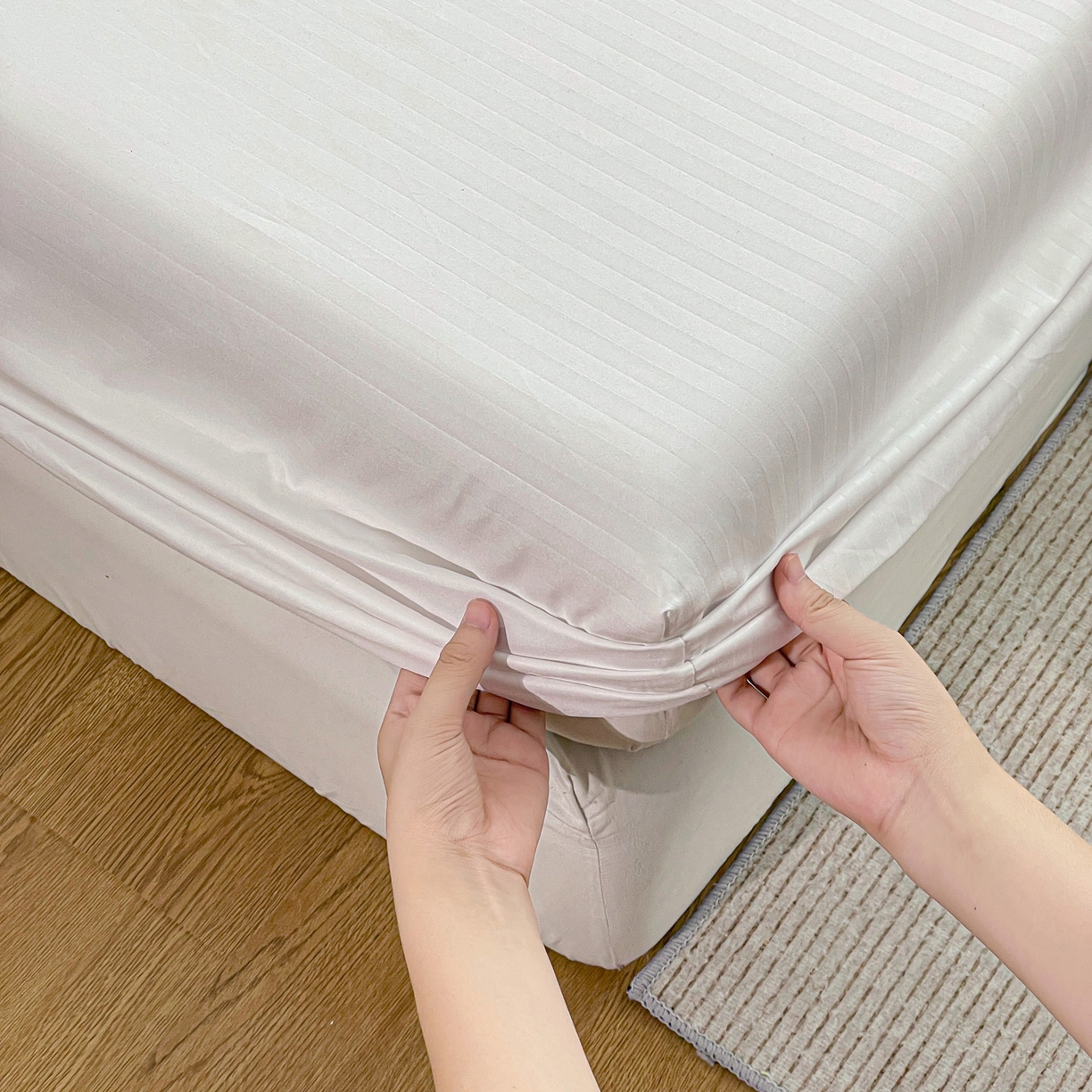 91家纺网 家纺一手货源 找家纺 （总）恬澳家纺 2025新款简约磨毛压花床笠外贸跨境电商亚马逊速卖通单床笠三件套欧美尺寸多多跨境平台-场景二