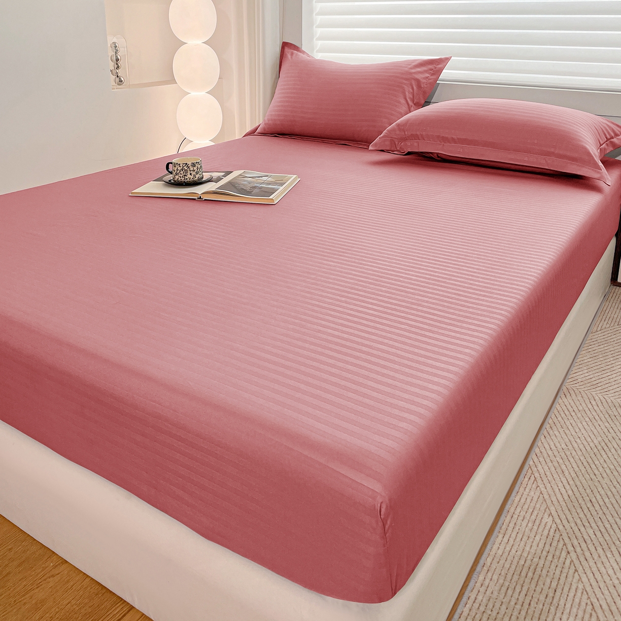 91家纺网 家纺一手货源 找家纺 恬澳家纺 2025新款简约磨毛压花床笠外贸跨境电商亚马逊速卖通单床笠三件套欧美尺寸多多跨境平台-场景二 条纹-粉