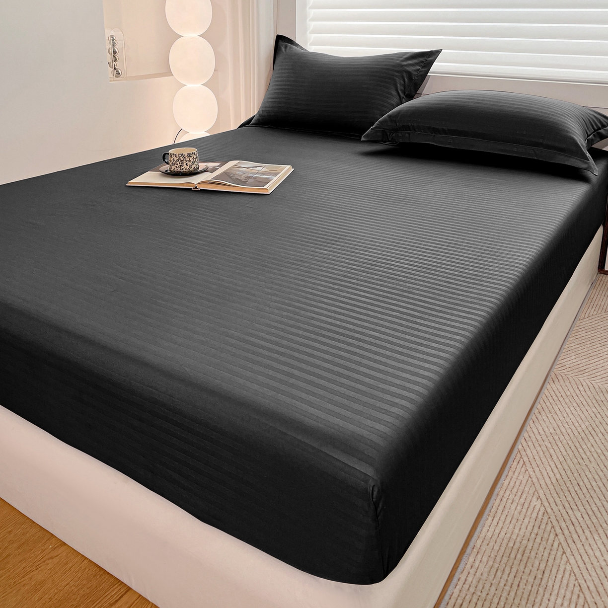 91家纺网 家纺一手货源 找家纺 恬澳家纺 2025新款简约磨毛压花床笠外贸跨境电商亚马逊速卖通单床笠三件套欧美尺寸多多跨境平台-场景二 条纹-黑