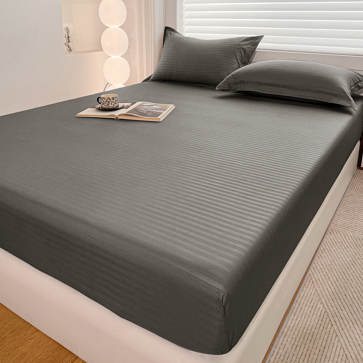 91家纺网 家纺一手货源 找家纺 恬澳家纺 2025新款简约磨毛压花床笠外贸跨境电商亚马逊速卖通单床笠三件套欧美尺寸多多跨境平台-场景二 条纹-深灰