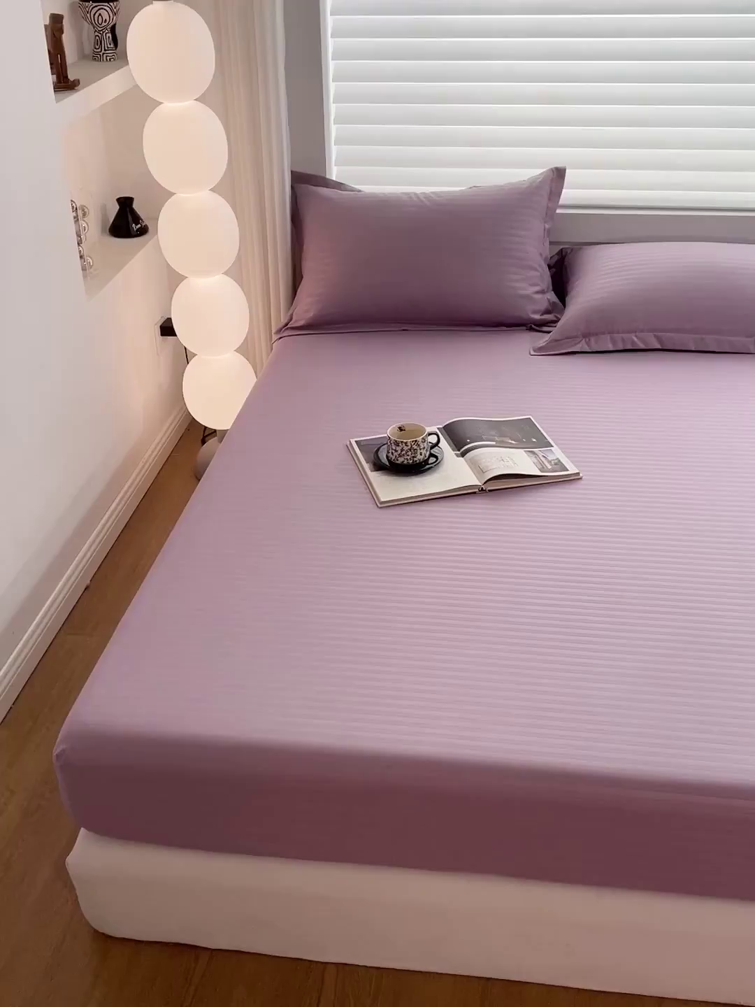 91家纺网 家纺一手货源 找家纺 恬澳家纺 2025新款简约磨毛压花床笠外贸跨境电商亚马逊速卖通单床笠三件套欧美尺寸多多跨境平台-场景二 条纹-紫