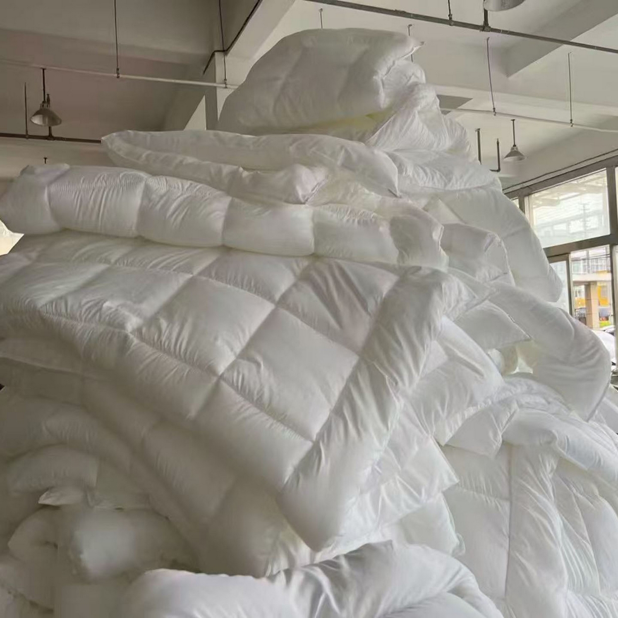 91家纺网 家纺一手货源 找家纺 （总）安力森/诚臻酒店用品 2025新款轻奢高密全棉防羽布被芯 锁绒不跑绒 柔滑酒店级棉被宾馆养老院用