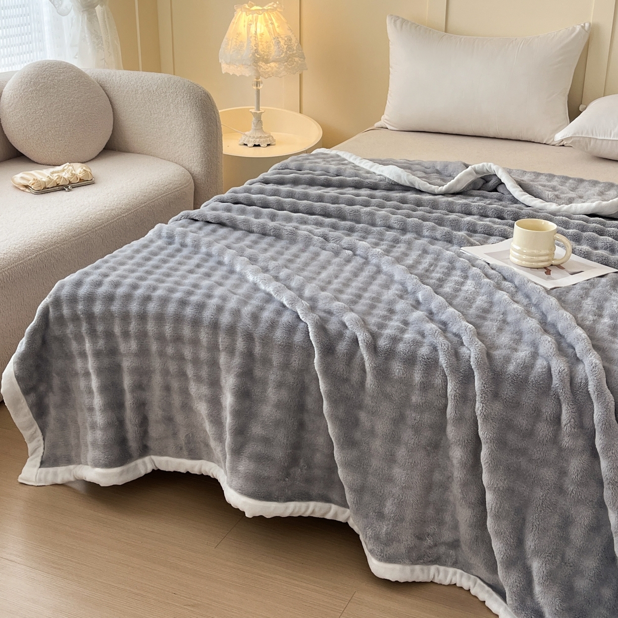 91家纺网 家纺一手货源 找家纺 默忆 2025新款A类保暖加厚仿兔毛毯毯子 蓝灰