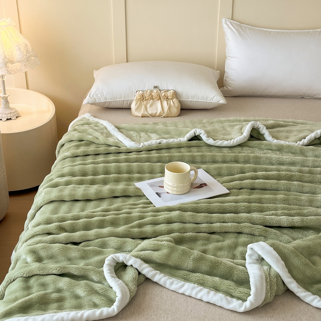 91家纺网 家纺一手货源 找家纺 默忆 2025新款A类保暖加厚仿兔毛毯毯子 绿