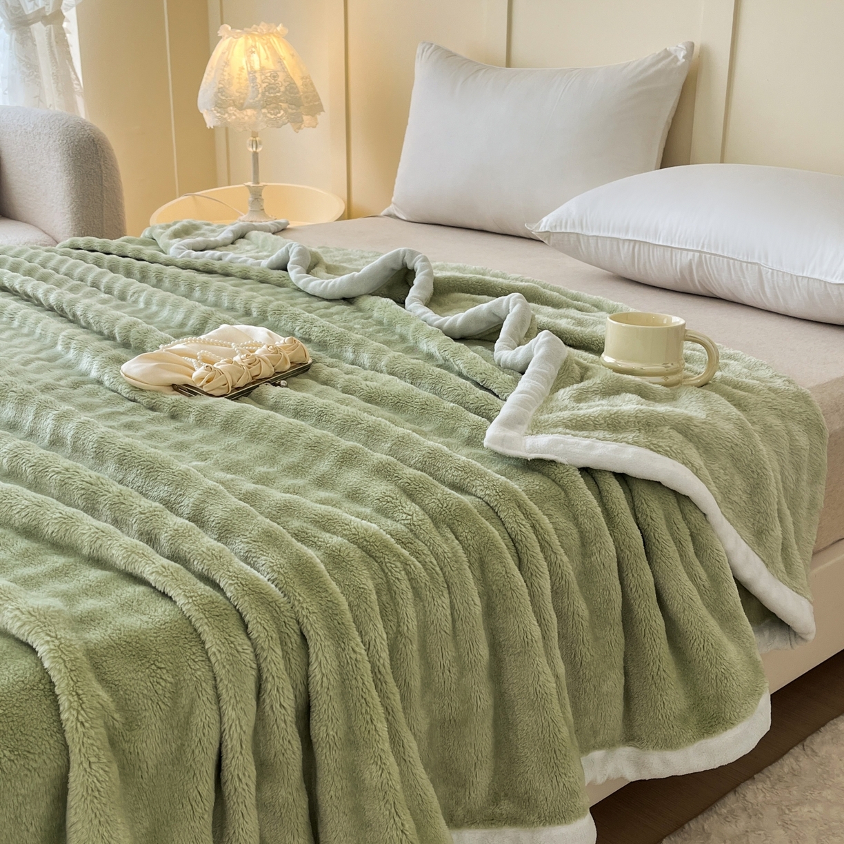 91家纺网 家纺一手货源 找家纺 默忆 2025新款A类保暖加厚仿兔毛毯毯子 绿
