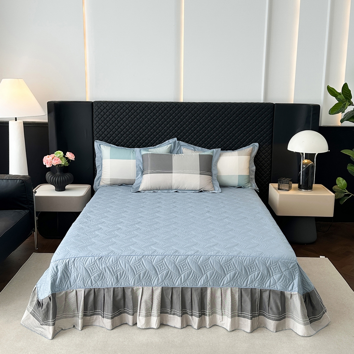 91家纺网 家纺一手货源 找家纺 福丽莱家纺 2025新款高端60纯棉数码印花夹棉床裙四件套 逆光-蓝