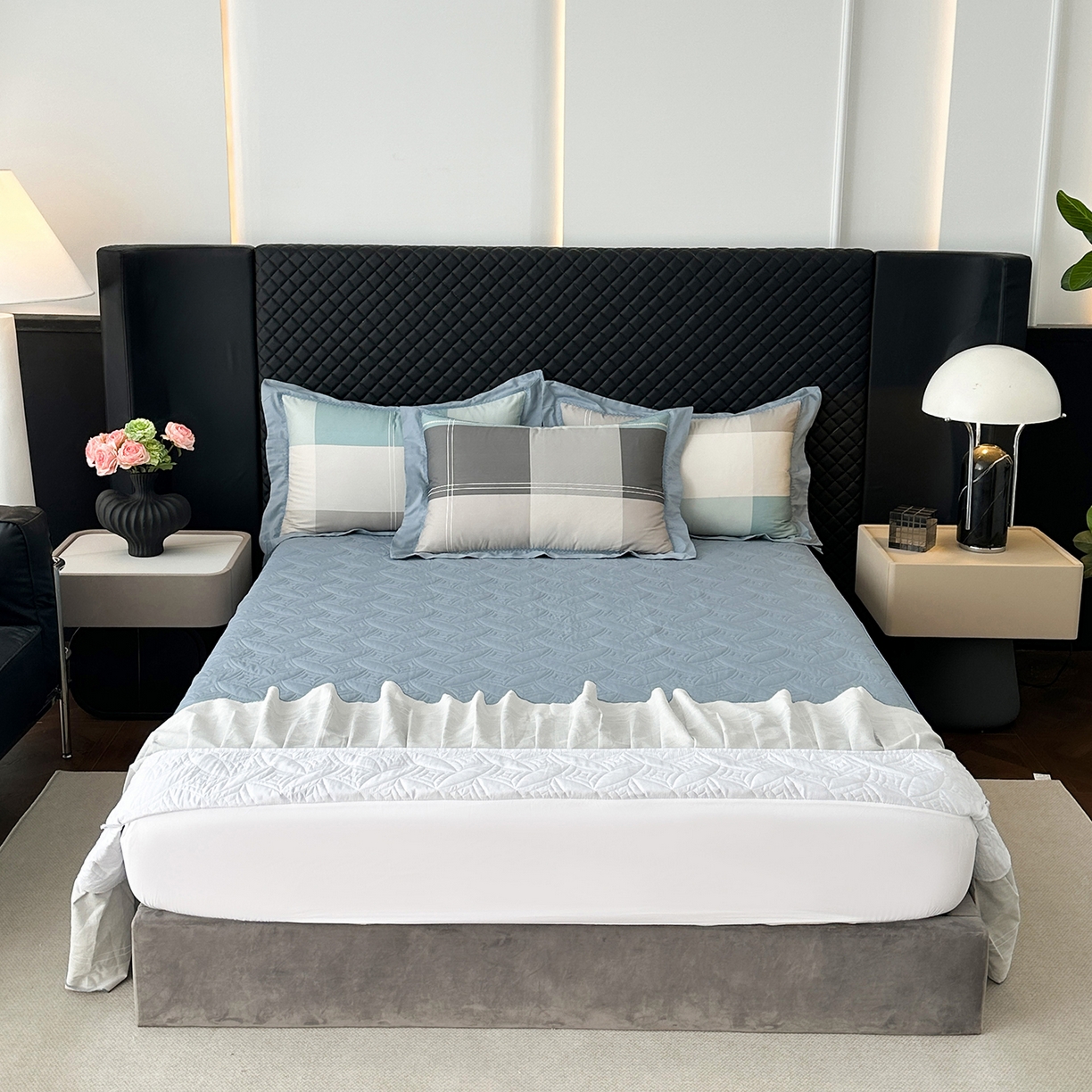 91家纺网 家纺一手货源 找家纺 福丽莱家纺 2025新款高端60纯棉数码印花夹棉床裙四件套 逆光-蓝