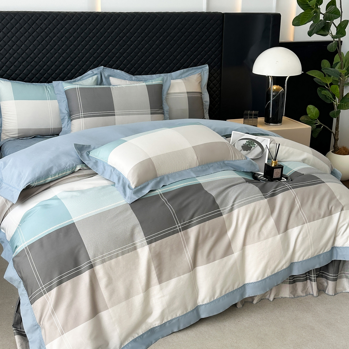 91家纺网 家纺一手货源 找家纺 福丽莱家纺 2025新款高端60纯棉数码印花夹棉床裙四件套 逆光-蓝