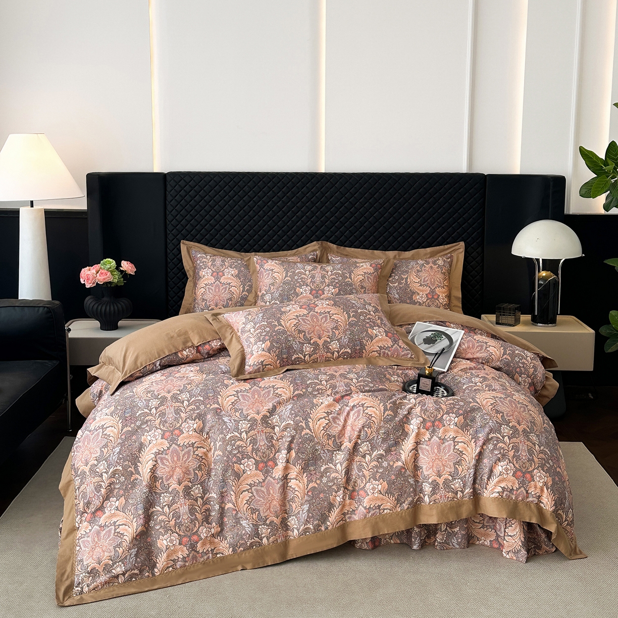 福丽莱家纺 2025新款高端60纯棉数码印花夹棉床裙四件套 佩斯利-暖云棕