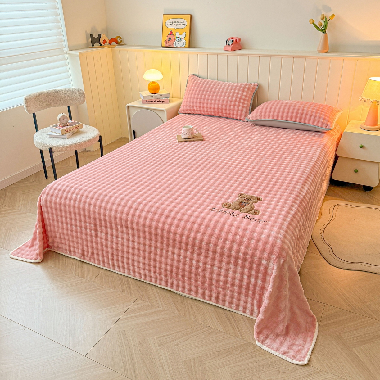 91家纺网 家纺一手货源 找家纺 爱思凯家纺 2025新款加厚泡泡绒纯色单品床单单件床单 松饼熊床单-粉