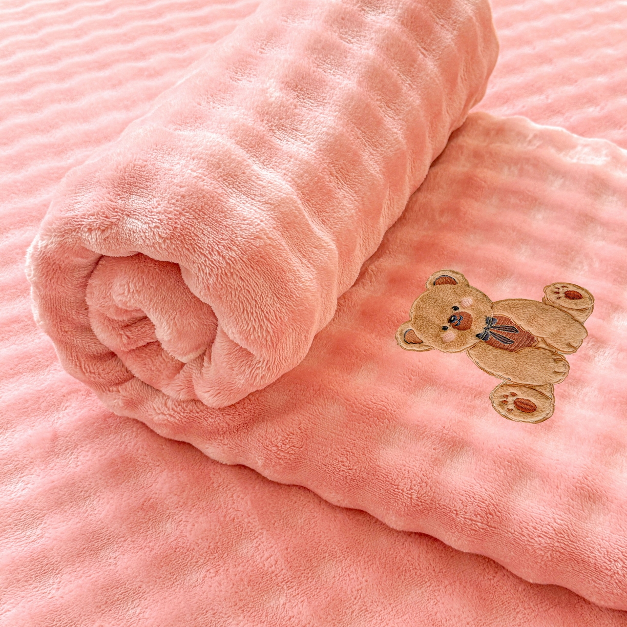 91家纺网 家纺一手货源 找家纺 爱思凯家纺 2025新款加厚泡泡绒纯色单品床单单件床单 松饼熊床单-粉