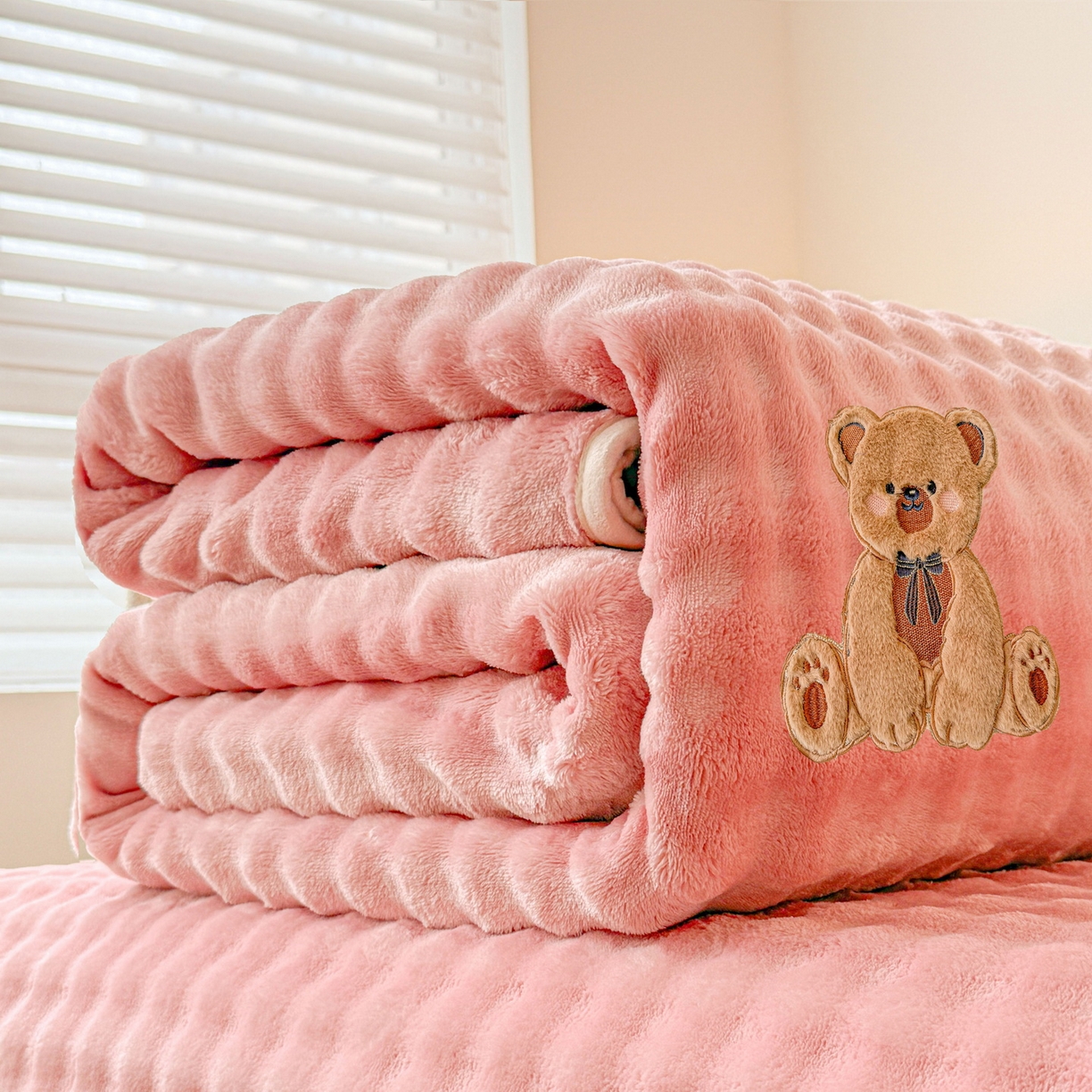 91家纺网 家纺一手货源 找家纺 爱思凯家纺 2025新款加厚泡泡绒纯色单品床单单件床单 松饼熊床单-粉