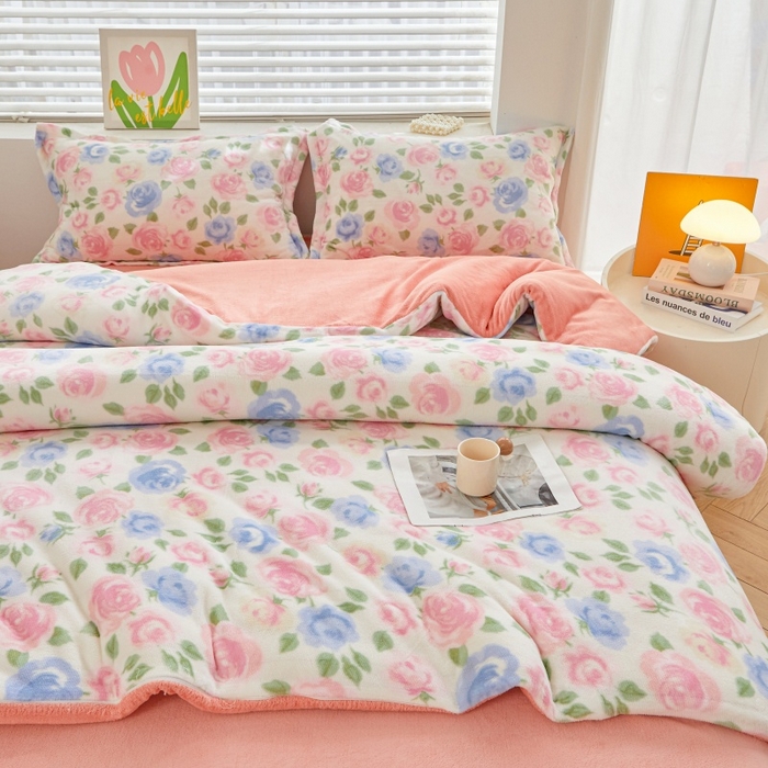 91家纺网 家纺一手货源 找家纺 艾特你 2025新款卡通可拆卸棉花被冬被被子被芯 玫瑰花海