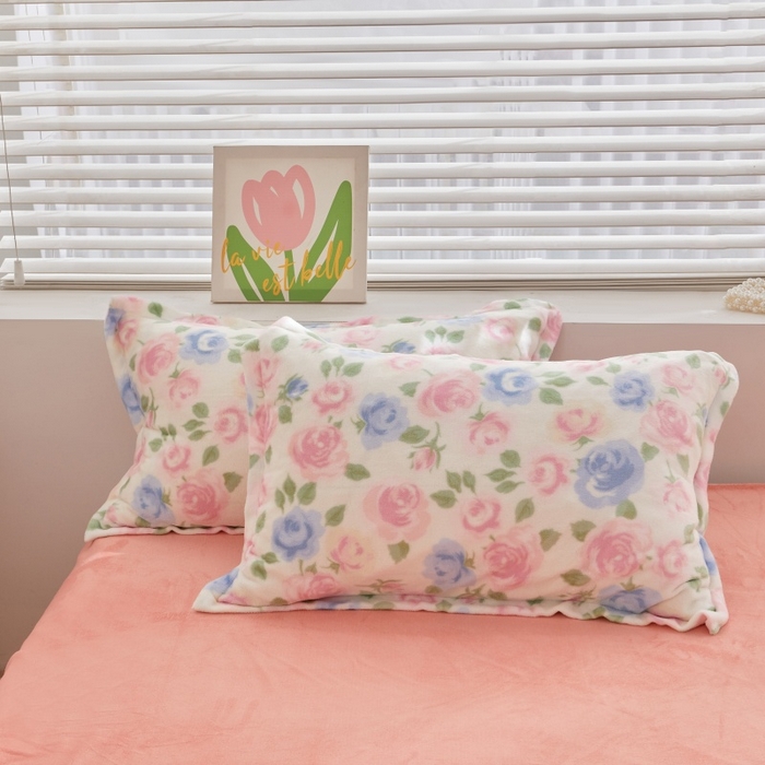 91家纺网 家纺一手货源 找家纺 艾特你 2025新款卡通可拆卸棉花被冬被被子被芯 玫瑰花海