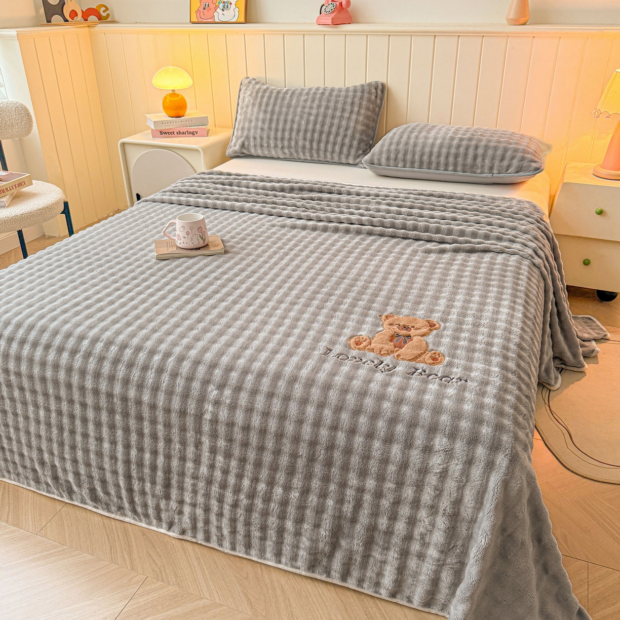 91家纺网 家纺一手货源 找家纺 爱思凯家纺 2025新款加厚泡泡绒纯色单品床单单件床单 松饼熊床单-灰