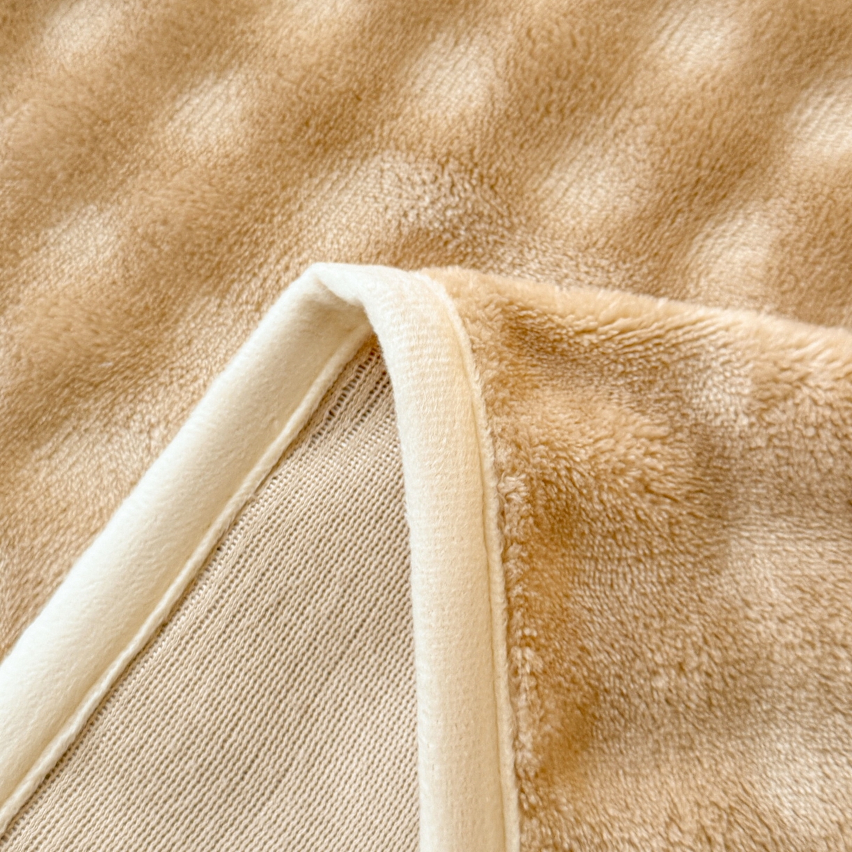 91家纺网 家纺一手货源 找家纺 爱思凯家纺 2025新款加厚泡泡绒纯色单品床单单件床单 松饼熊床单-卡其