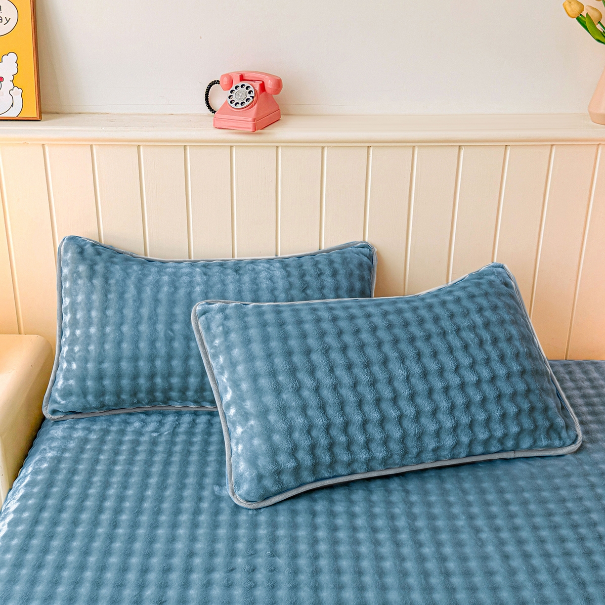 91家纺网 家纺一手货源 找家纺 爱思凯家纺 2025新款加厚泡泡绒纯色单品床单单件床单 松饼熊床单-蓝灰