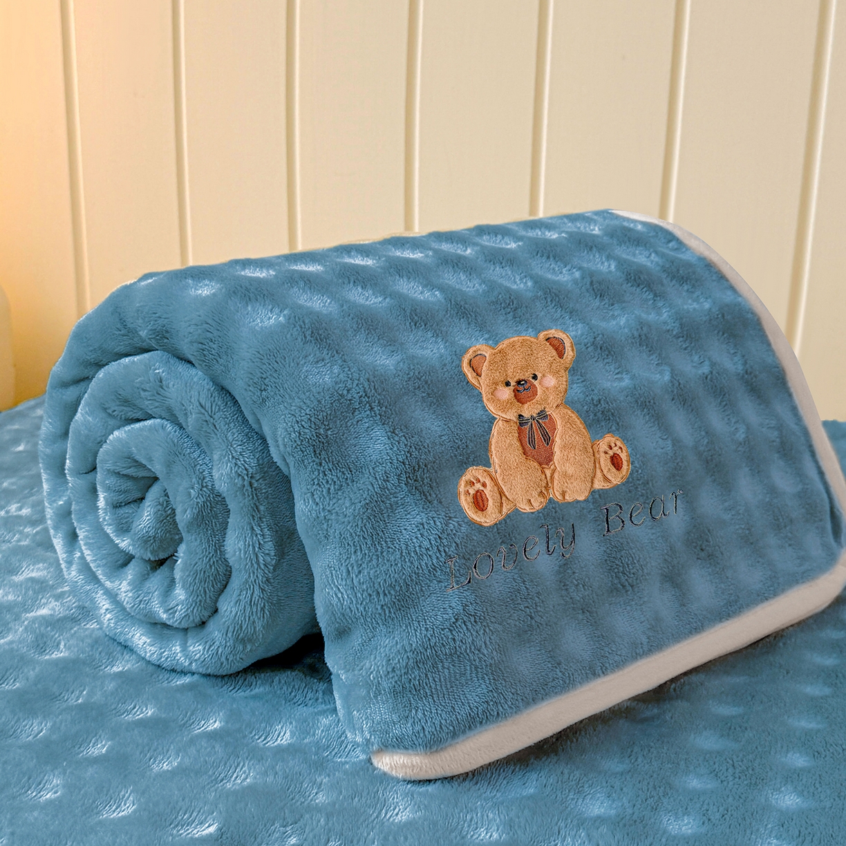 91家纺网 家纺一手货源 找家纺 爱思凯家纺 2025新款加厚泡泡绒纯色单品床单单件床单 松饼熊床单-蓝灰