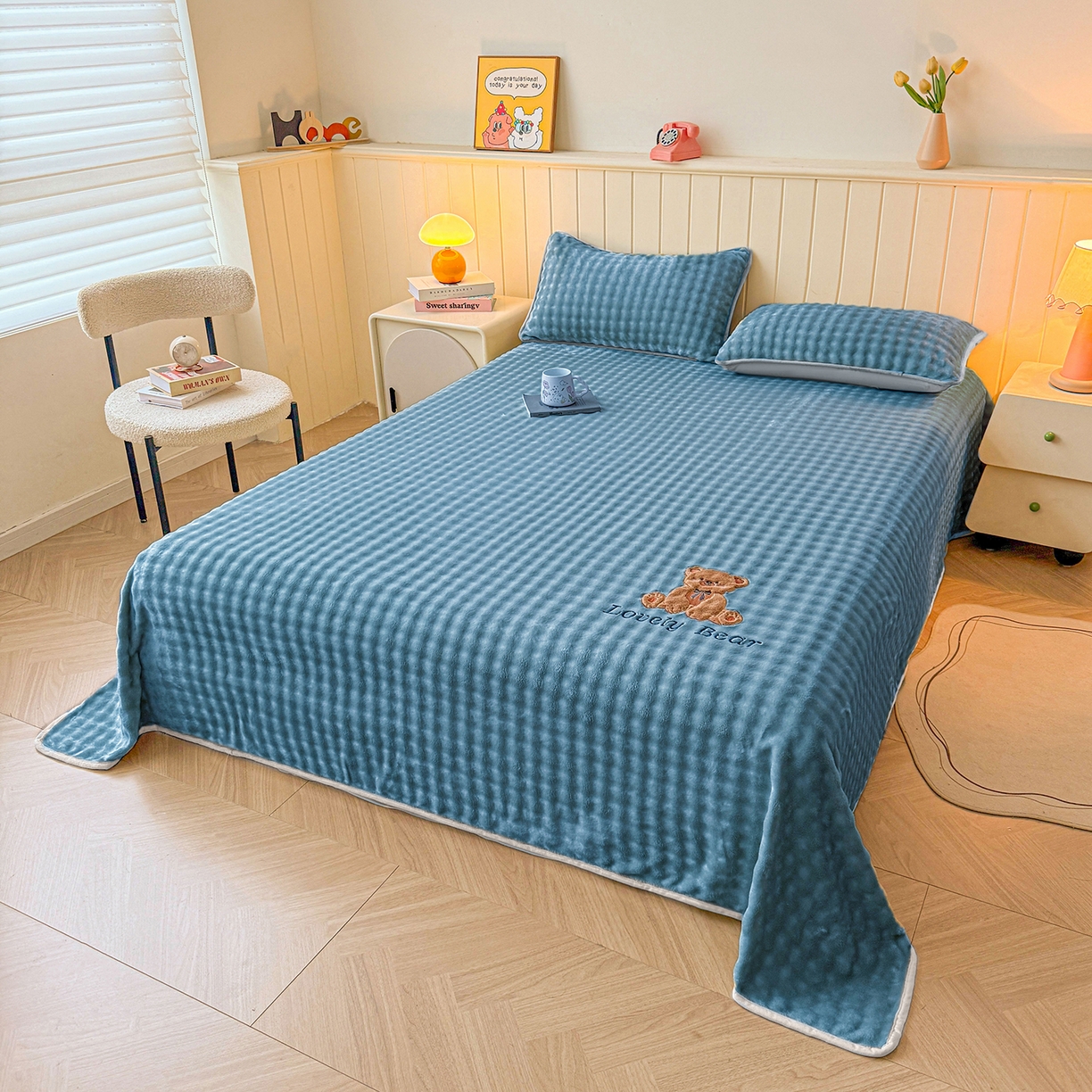 91家纺网 家纺一手货源 找家纺 爱思凯家纺 2025新款加厚泡泡绒纯色单品床单单件床单 松饼熊床单-蓝灰