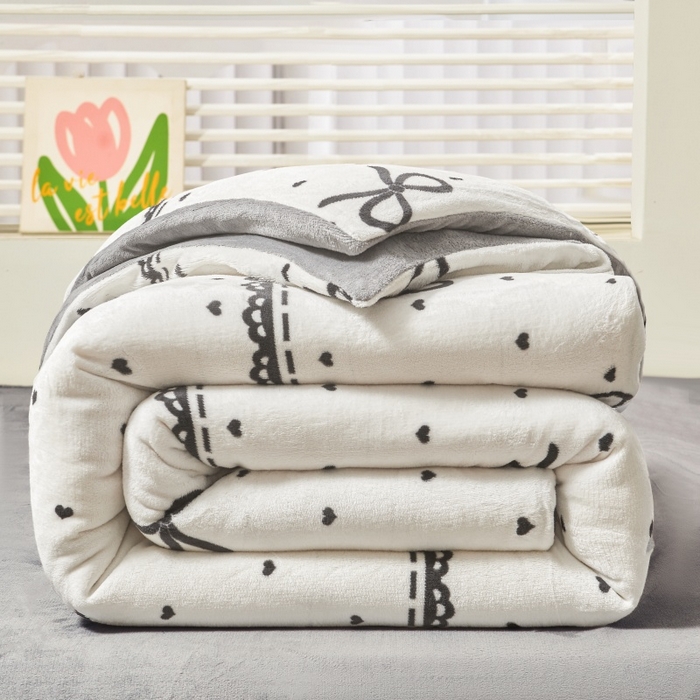 91家纺网 家纺一手货源 找家纺 艾特你 2025新款卡通可拆卸棉花被冬被被子被芯 夜曲蝴蝶