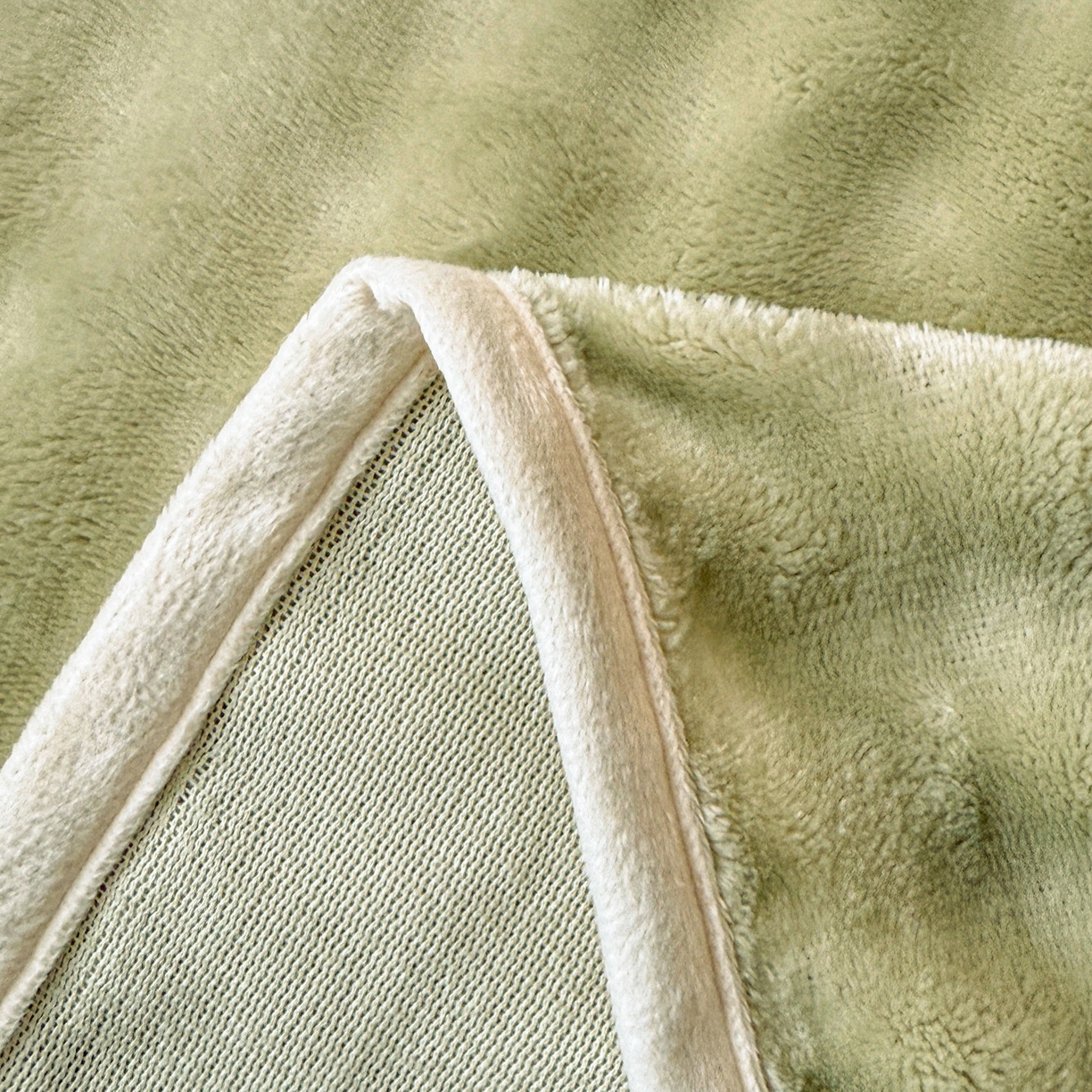 91家纺网 家纺一手货源 找家纺 爱思凯家纺 2025新款加厚泡泡绒纯色单品床单单件床单 松饼熊床单-绿