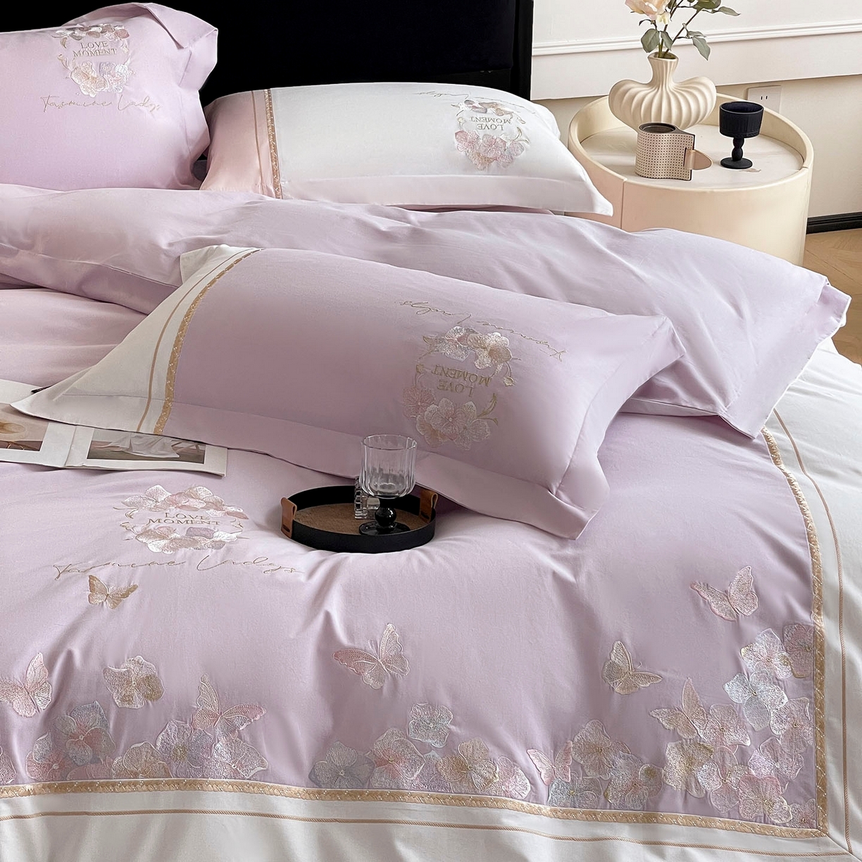 91家纺网 家纺一手货源 找家纺 （总）爱妮菲家纺 2025秋冬新款轻奢高级感加厚保暖全棉纯棉磨毛重工刺绣四件套床上用品花间集