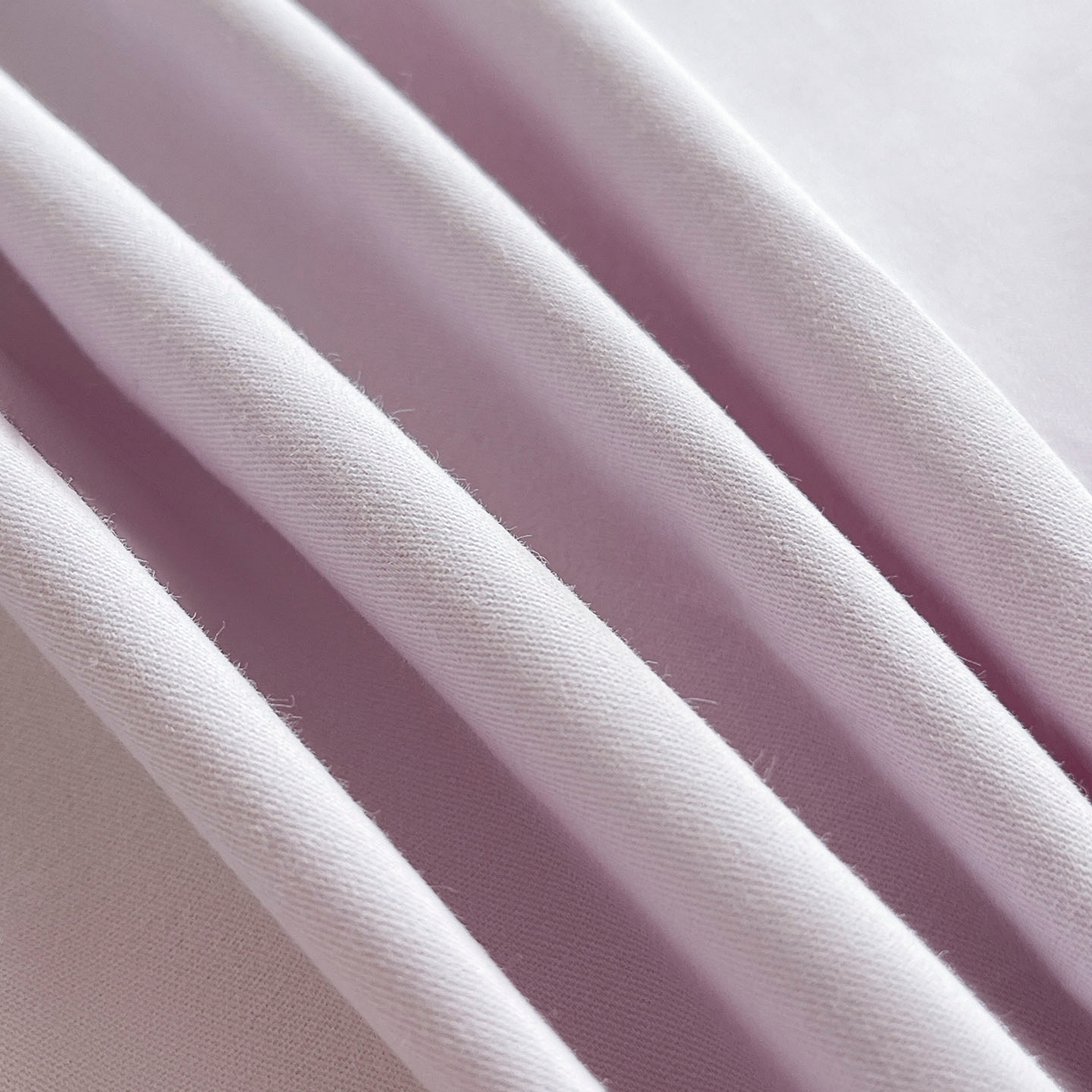 91家纺网 家纺一手货源 找家纺 （总）爱妮菲家纺 2025秋冬新款轻奢高级感加厚保暖全棉纯棉磨毛重工刺绣四件套床上用品花间集