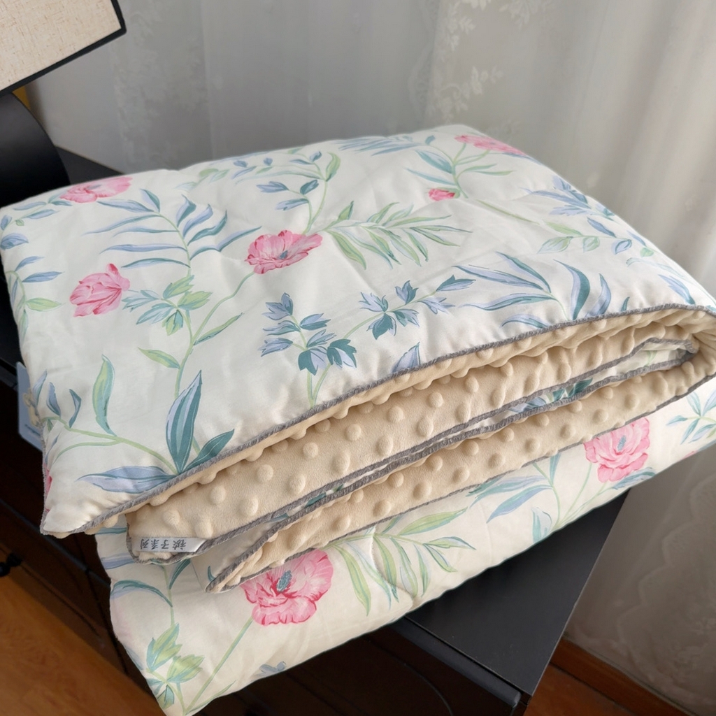 91家纺网 家纺一手货源 找家纺 暖居 2025新款麻绳款嵌条纯棉春秋豆豆被被子被芯四季通用青城