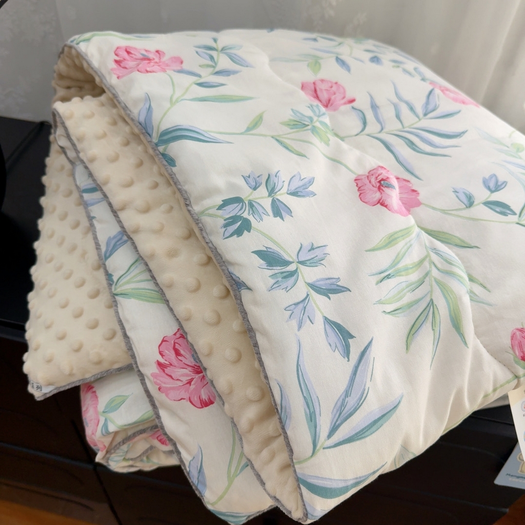 91家纺网 家纺一手货源 找家纺 暖居 2025新款麻绳款嵌条纯棉春秋豆豆被被子被芯四季通用青城