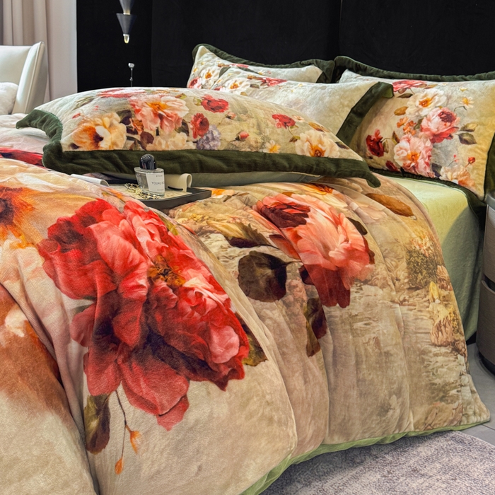 91家纺网 家纺一手货源 找家纺 诺梵家纺 2025新款暗合大版数码印花四件套秋野