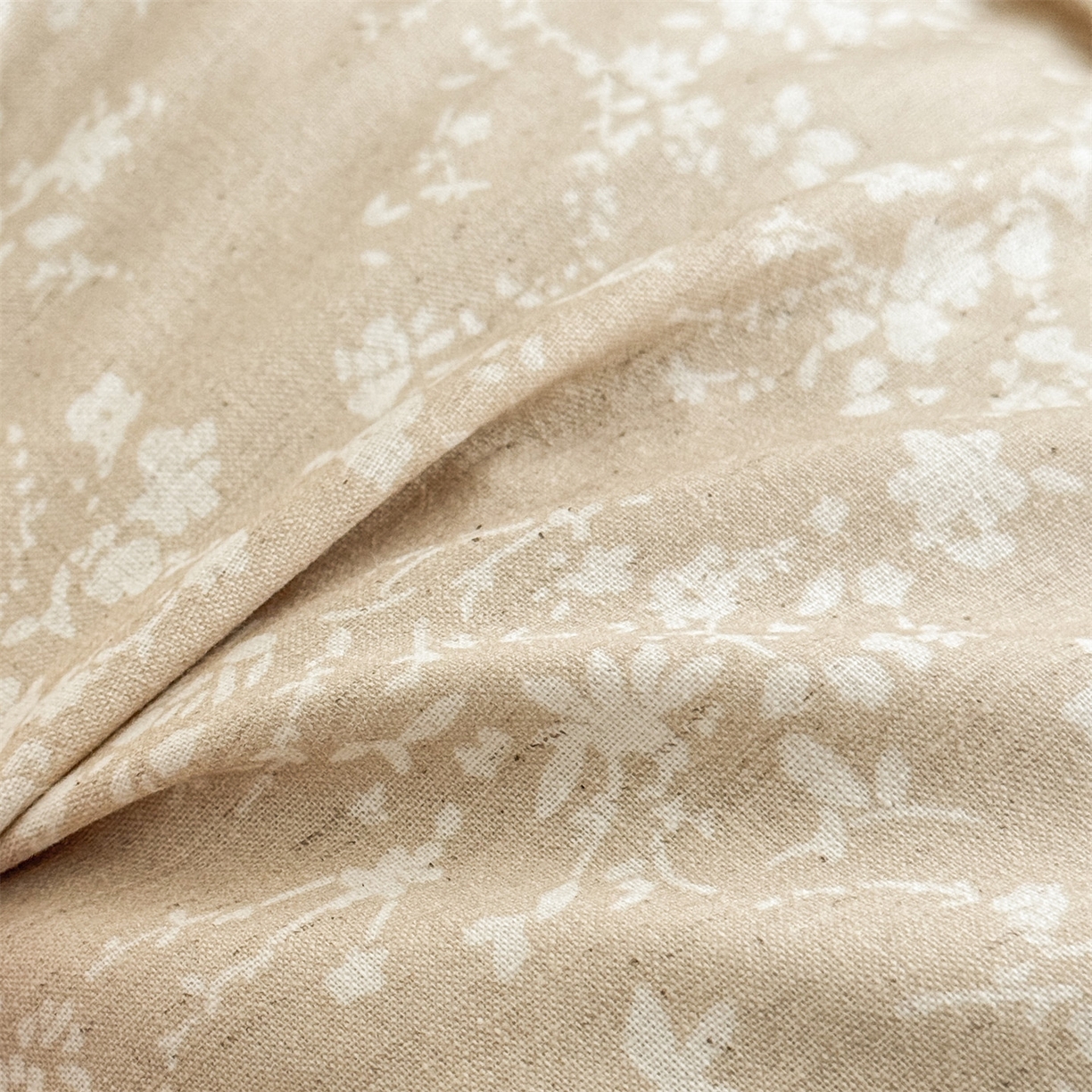 91家纺网 家纺一手货源 找家纺 （总）麦肯锡 2025新款棉麻古朴三角牵引荞麦枕  枕头枕芯