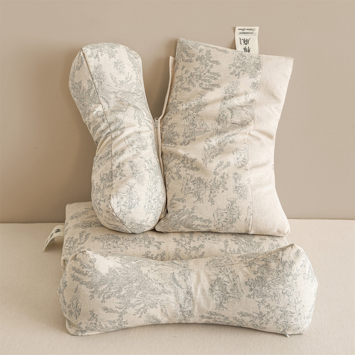 91家纺网 家纺一手货源 找家纺 麦肯锡 2025新款棉麻古朴三角牵引荞麦枕  枕头枕芯 梦想庄园蓝/对