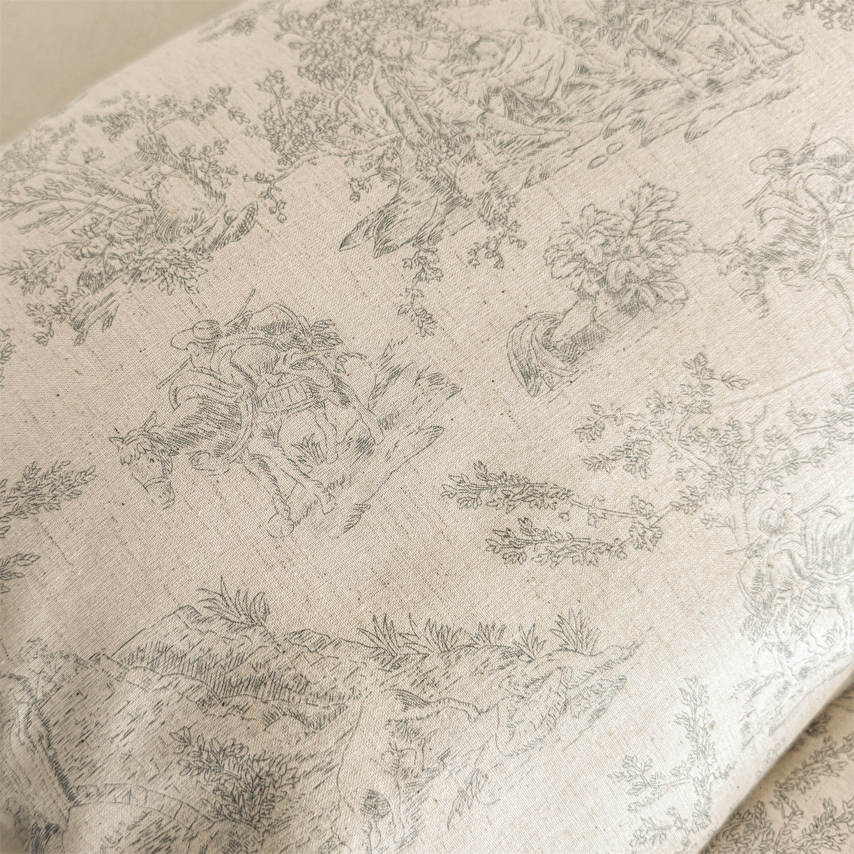 91家纺网 家纺一手货源 找家纺 麦肯锡 2025新款棉麻古朴三角牵引荞麦枕  枕头枕芯 梦想庄园蓝/对