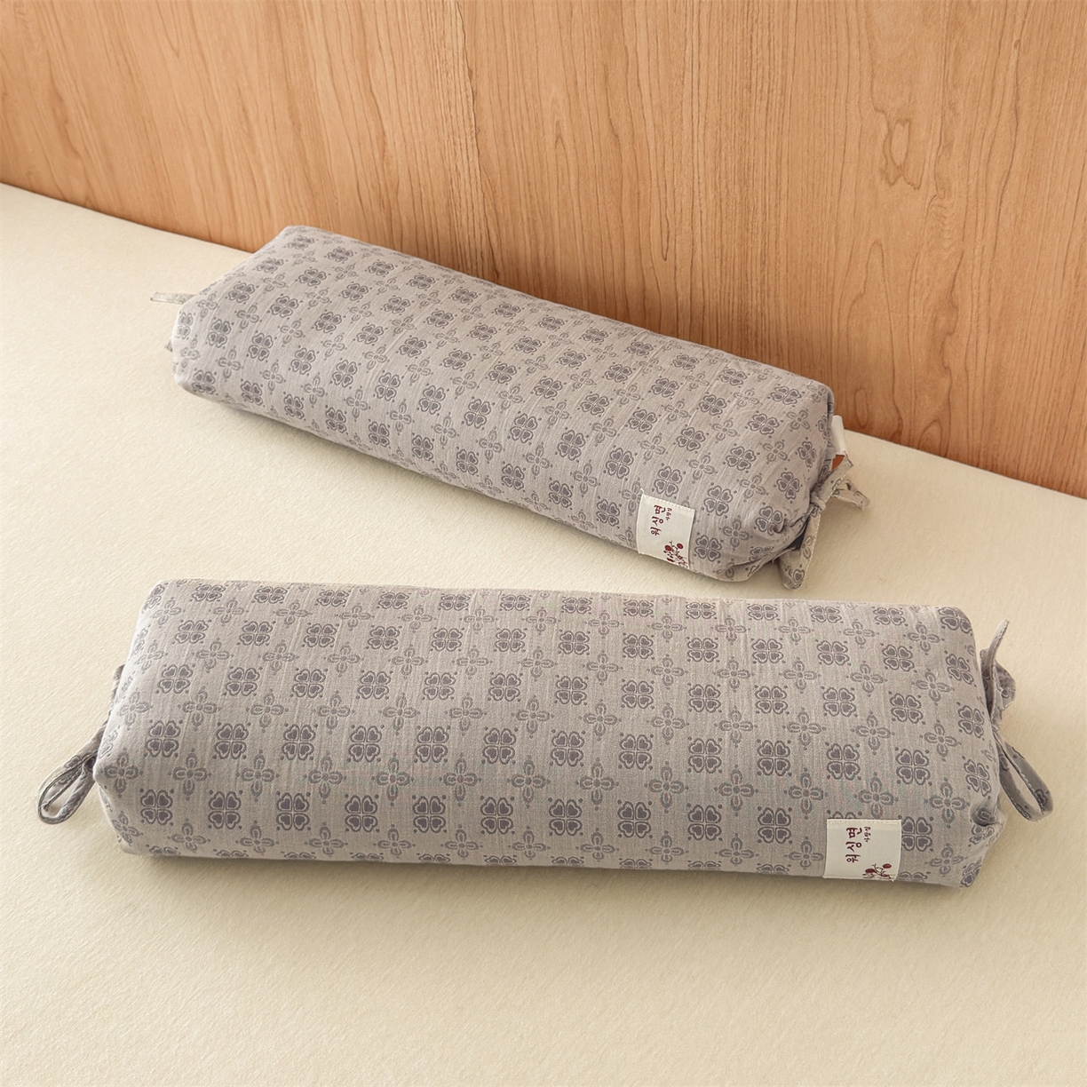 91家纺网 家纺一手货源 找家纺 麦肯锡 2025新款四叶草护颈荞麦枕  枕头枕芯 灰色/只