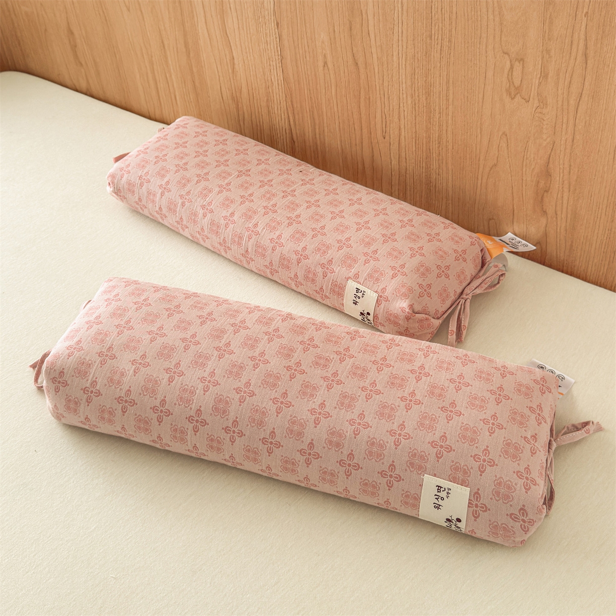 91家纺网 家纺一手货源 找家纺 麦肯锡 2025新款四叶草护颈荞麦枕  枕头枕芯 粉色/只