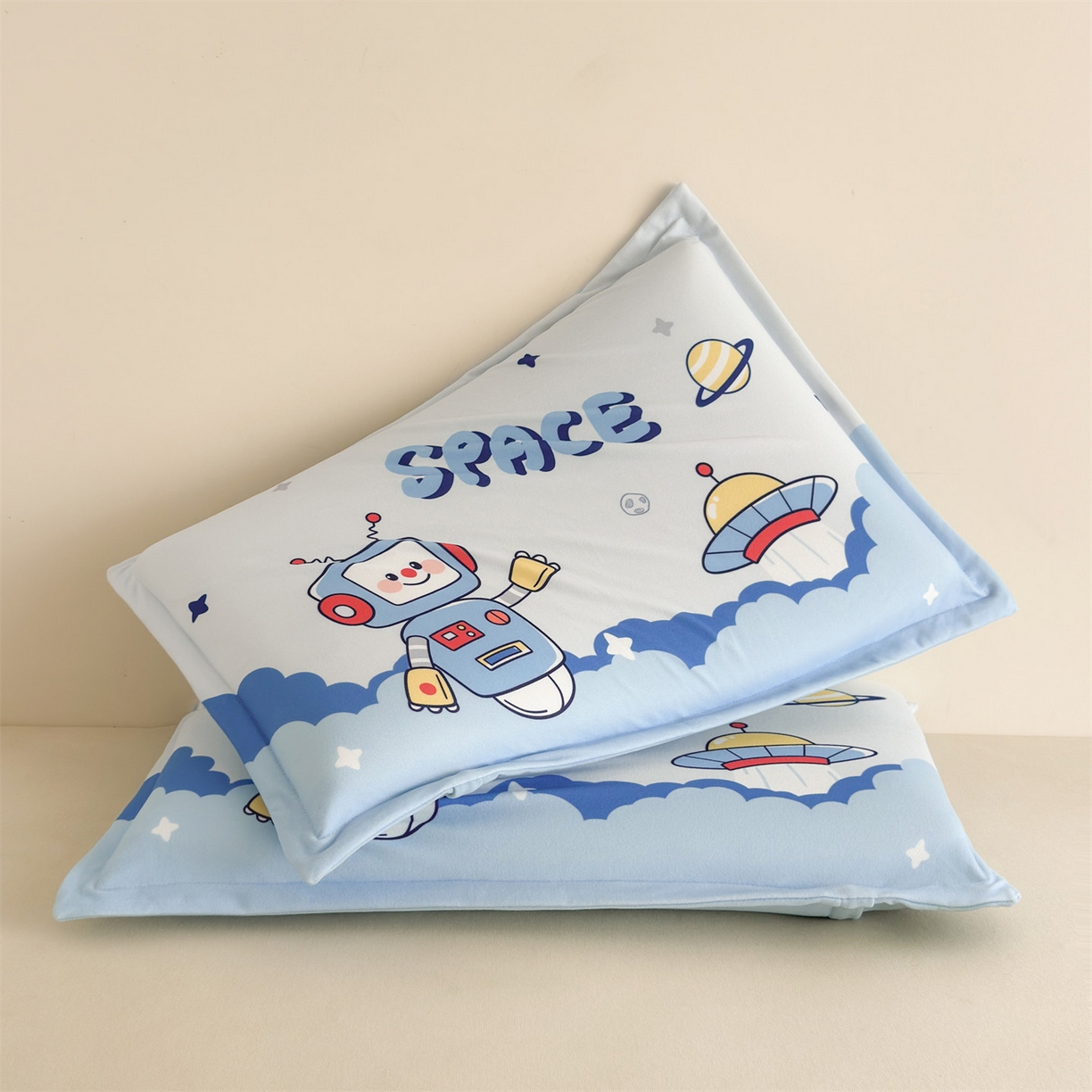 91家纺网 家纺一手货源 找家纺 麦肯锡 2025新款卡通记忆棉枕  枕头枕芯 流浪太空/只