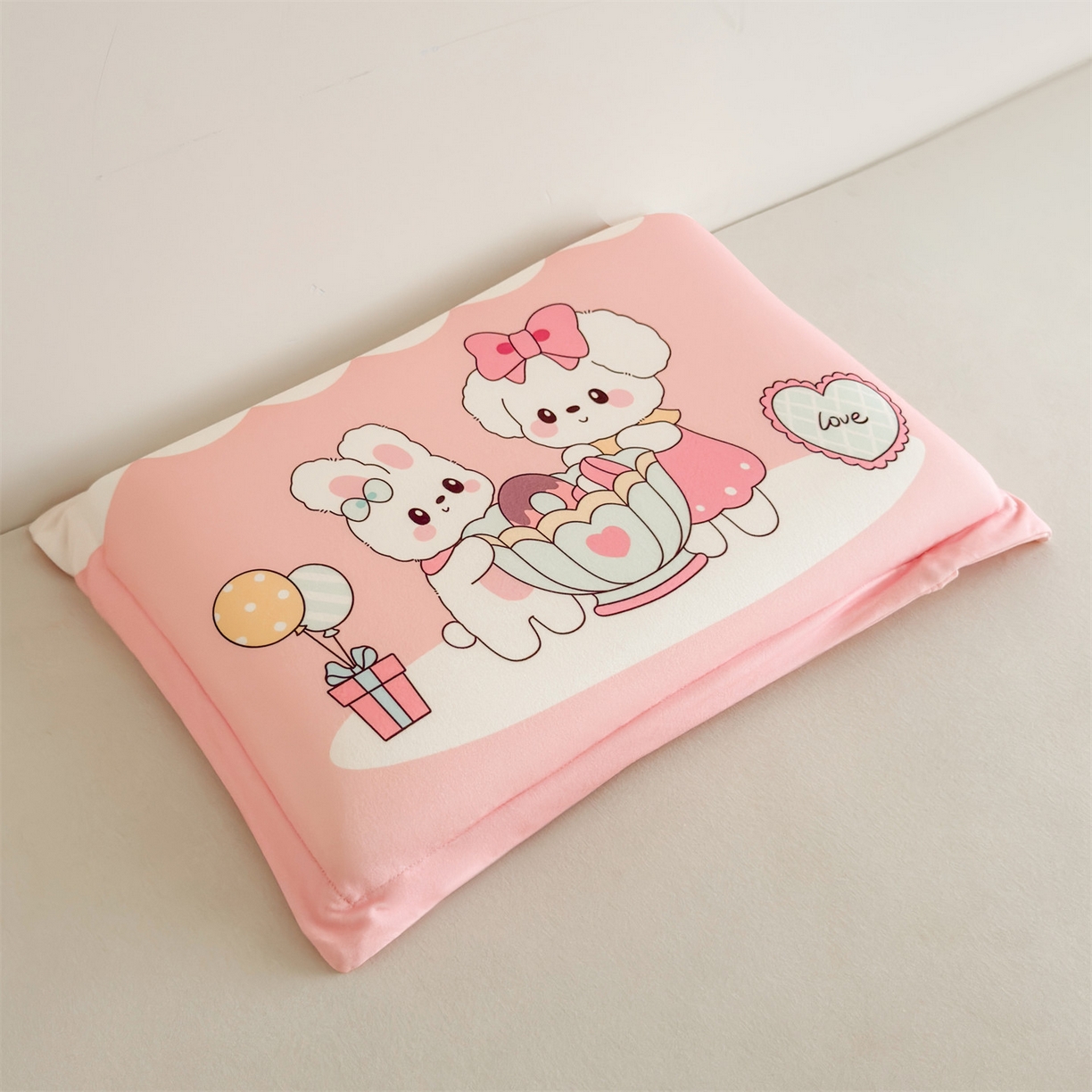 91家纺网 家纺一手货源 找家纺 麦肯锡 2025新款卡通记忆棉枕  枕头枕芯 快乐下午茶/只