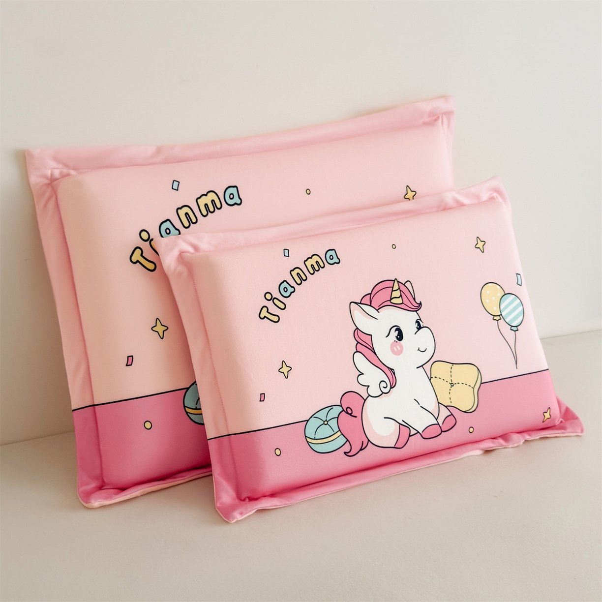 91家纺网 家纺一手货源 找家纺 麦肯锡 2025新款卡通记忆棉枕  枕头枕芯 温馨独角兽/只