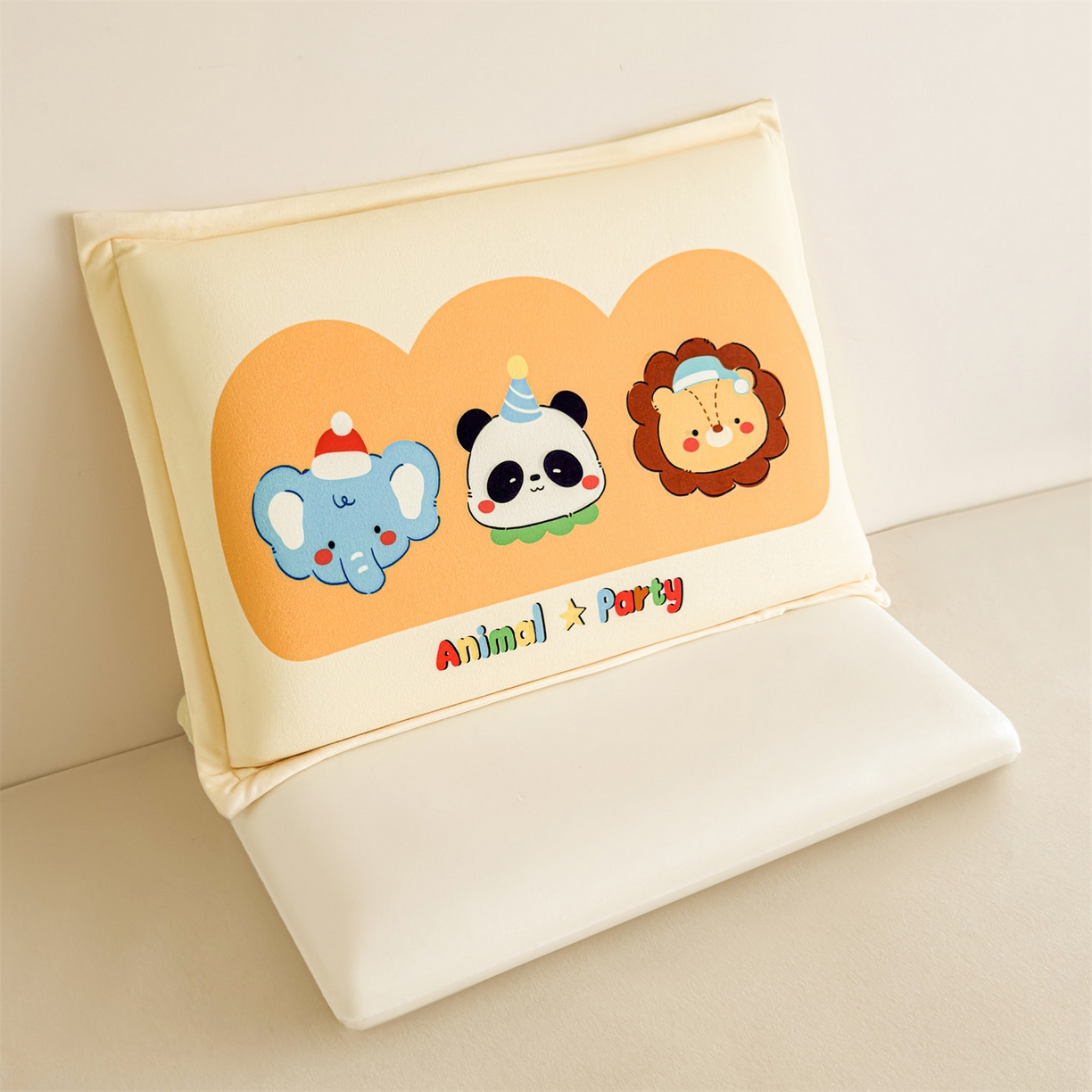 91家纺网 家纺一手货源 找家纺 麦肯锡 2025新款卡通记忆棉枕  枕头枕芯 动物派对/只